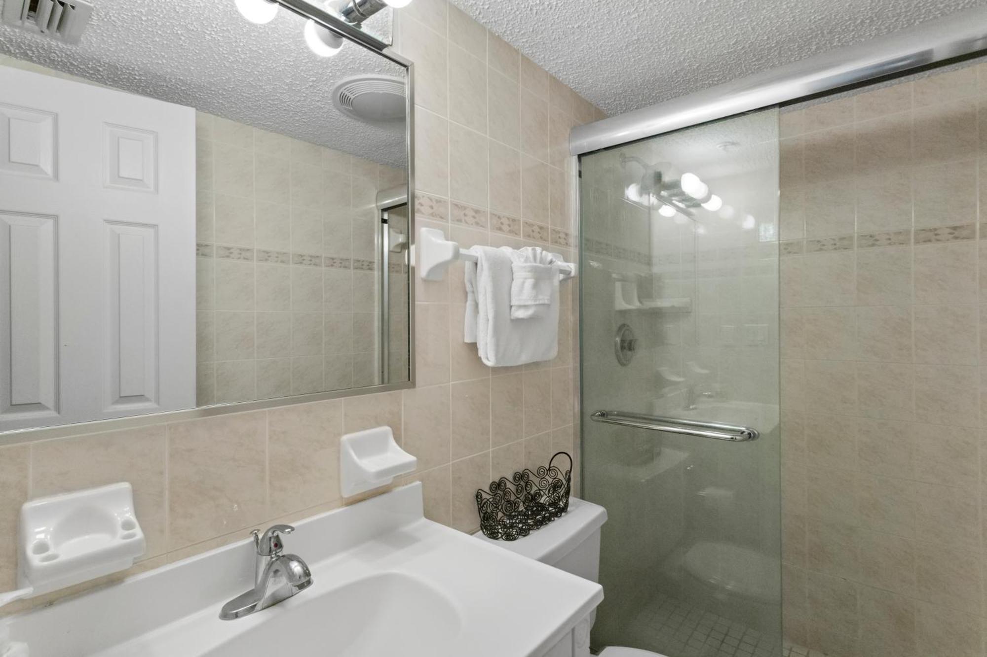 Fifty Gulfside Condominiums 클리어워터 비치 외부 사진
