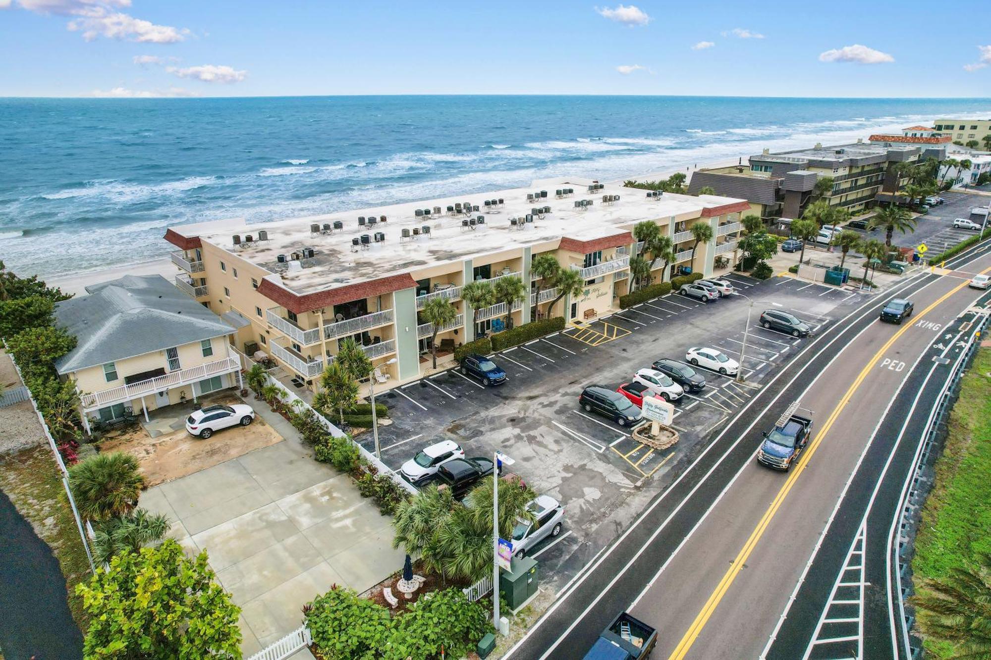 Fifty Gulfside Condominiums 클리어워터 비치 외부 사진